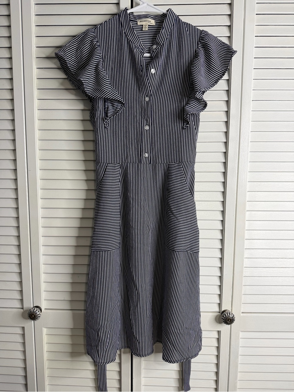 Monteau Black & White flattering Striped Button‑Front Dress, Size Small - Picture 9 of 9